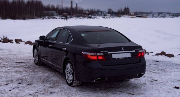 featured-car-img